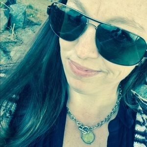 Meet your Posher, Brandie